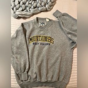 Vintage embroidered crewneck